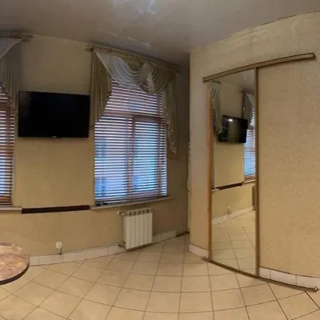 Apartment затишні 2х кімнатні в ближньому центрі